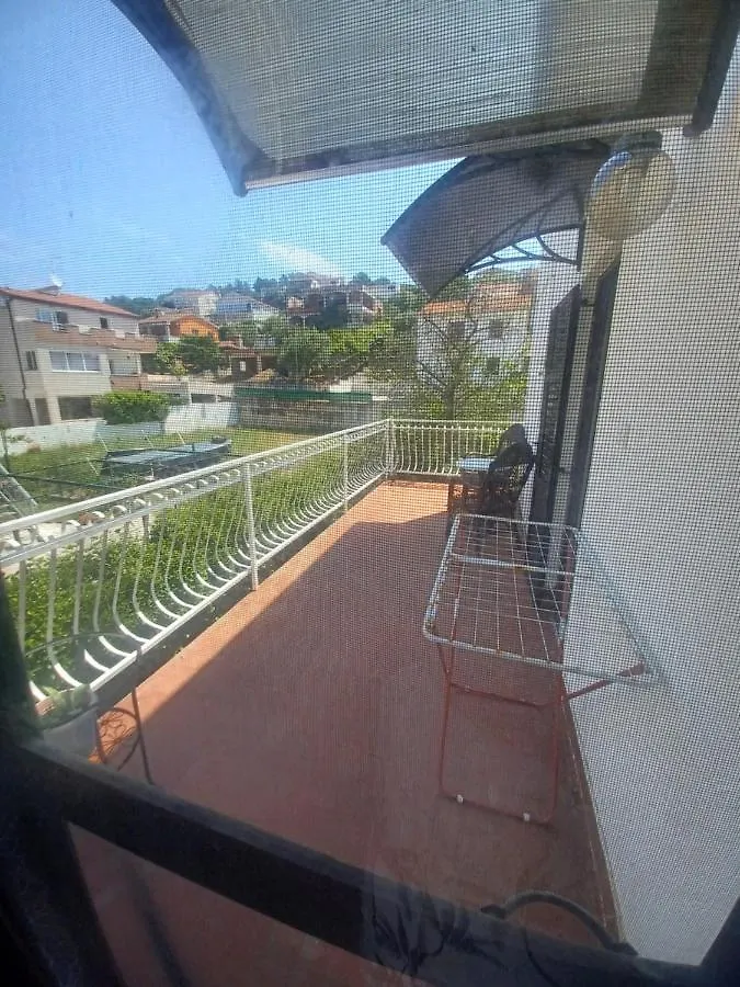 Apartment Bunjo'S Beach House 0*, Trogir